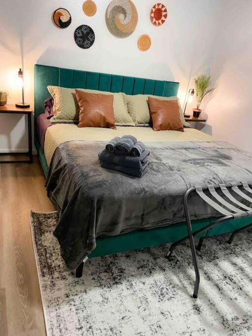 Downtown Sa Cozy & 2 Bedroom San Antonio